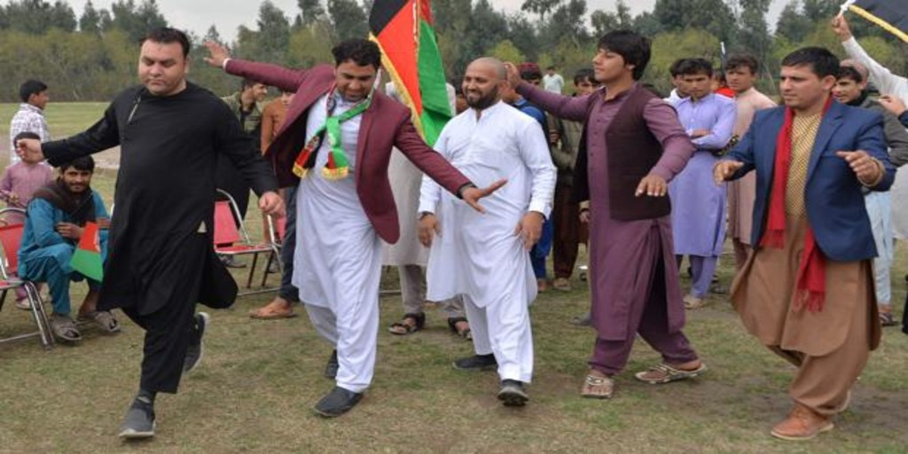 Bailes afganistan kh9F  1024x512@abc